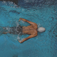 🏊‍♀️ Od září otevíráme nové kurzy plavání pro dospělé!